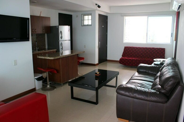 Hotel Palmetto 2404