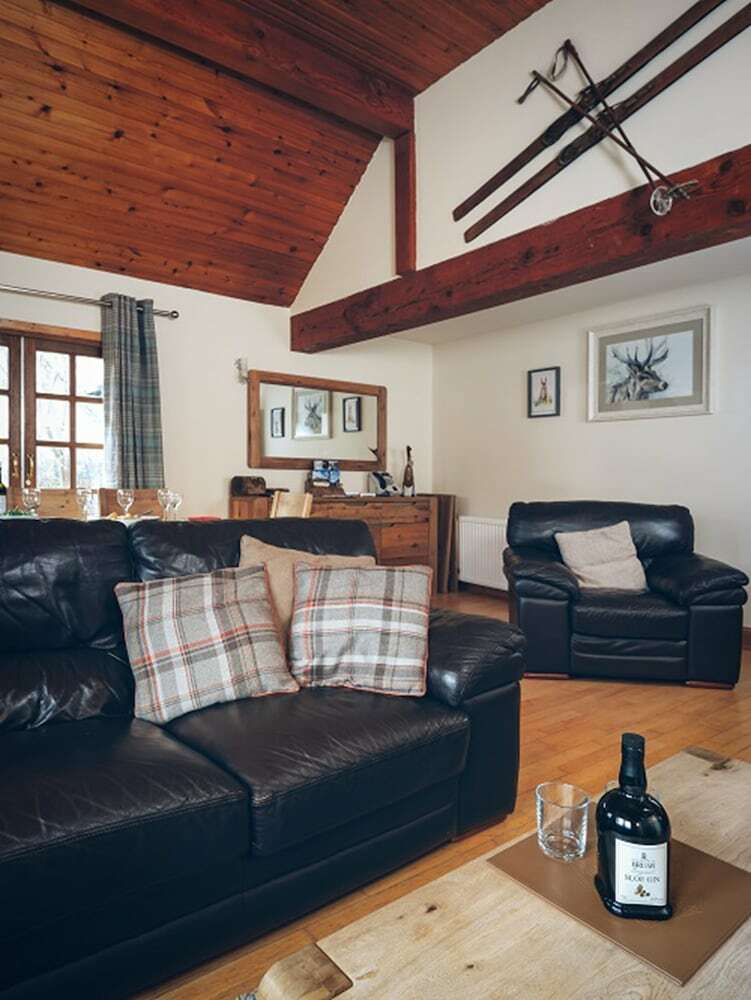 Two Farr Lodge