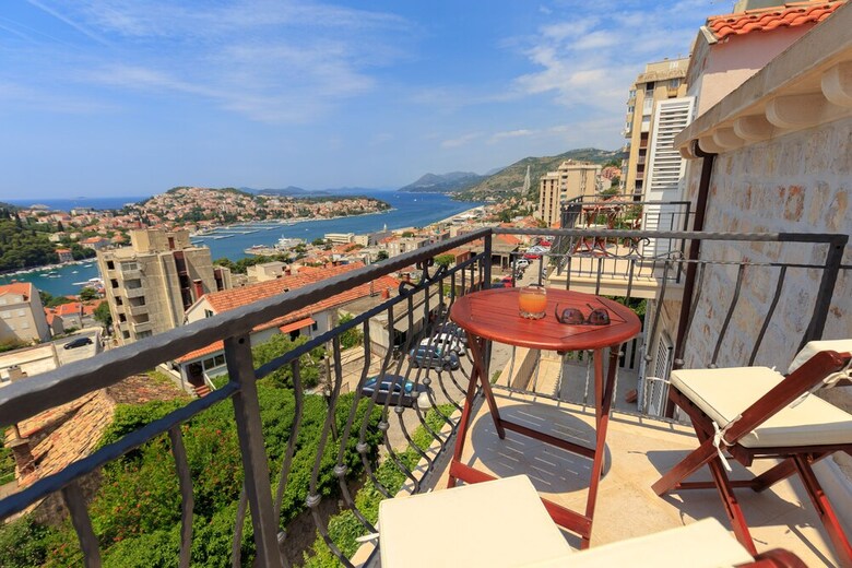 Apartamentos Hedera Estate, Hedera A16