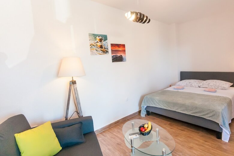 Apartments Karolina