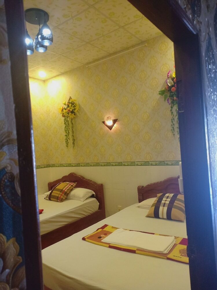 Hotel Nha Nghi Viet Sang