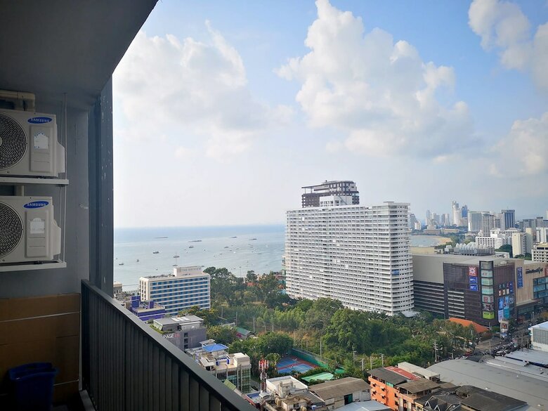 The Base Pattaya By Smart Delight