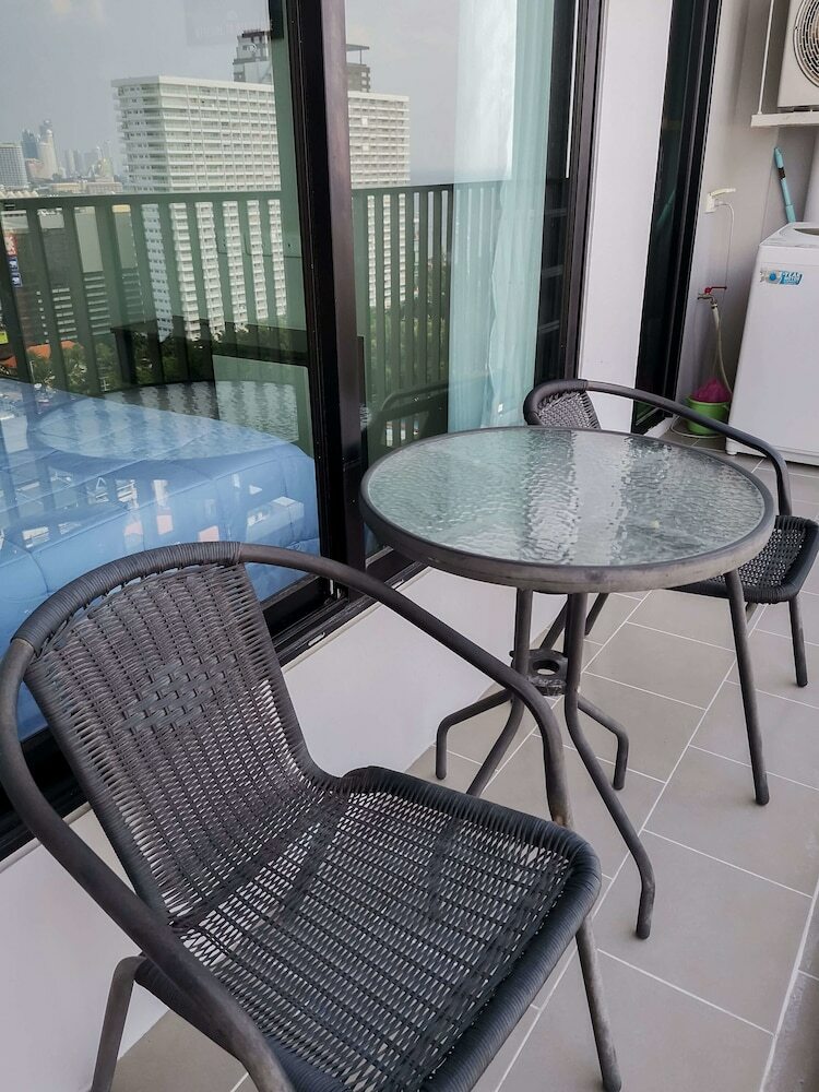 The Base Pattaya By Smart Delight