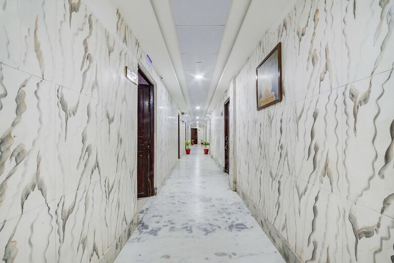 Spot On 482 Hotel Kohinoor