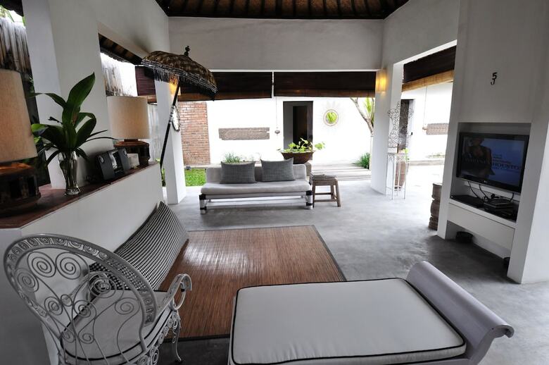 Authentic Villa N.5 In Seminyak