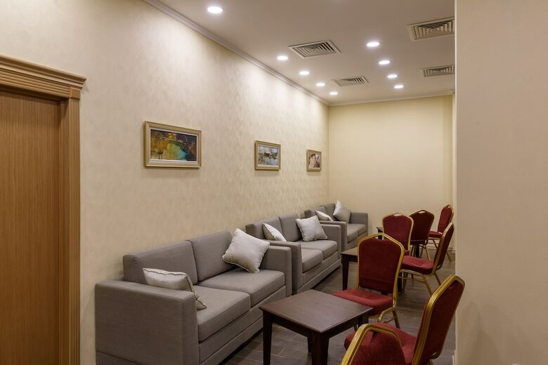 Hotel Shera Park
