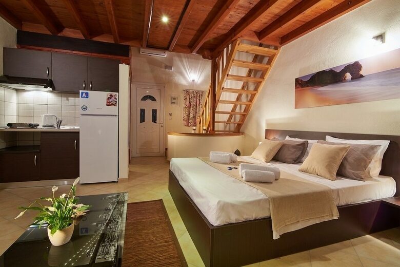 Aparthotel Caretta Resort