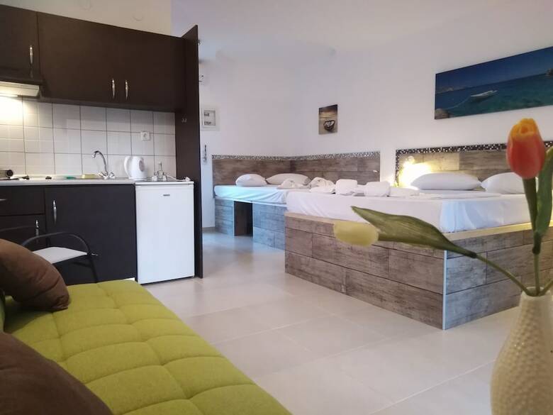 Aparthotel Caretta Resort