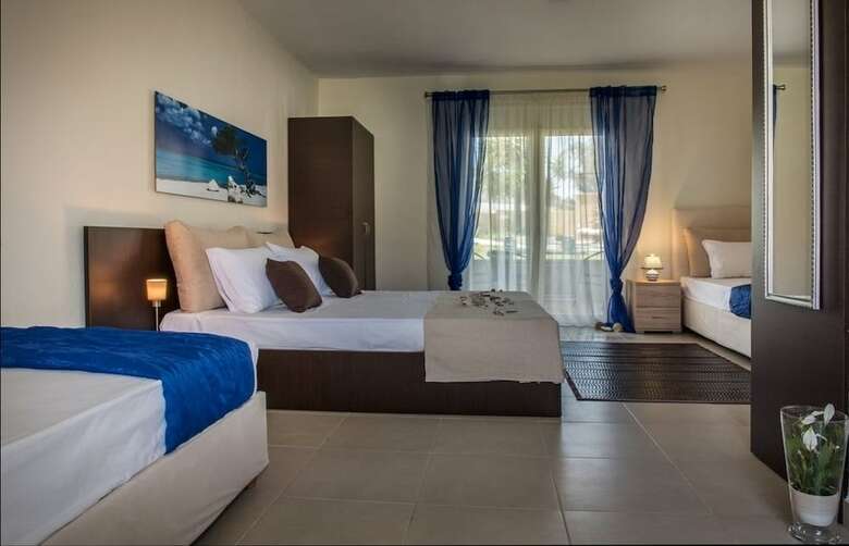 Aparthotel Caretta Resort