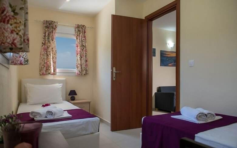 Aparthotel Caretta Resort