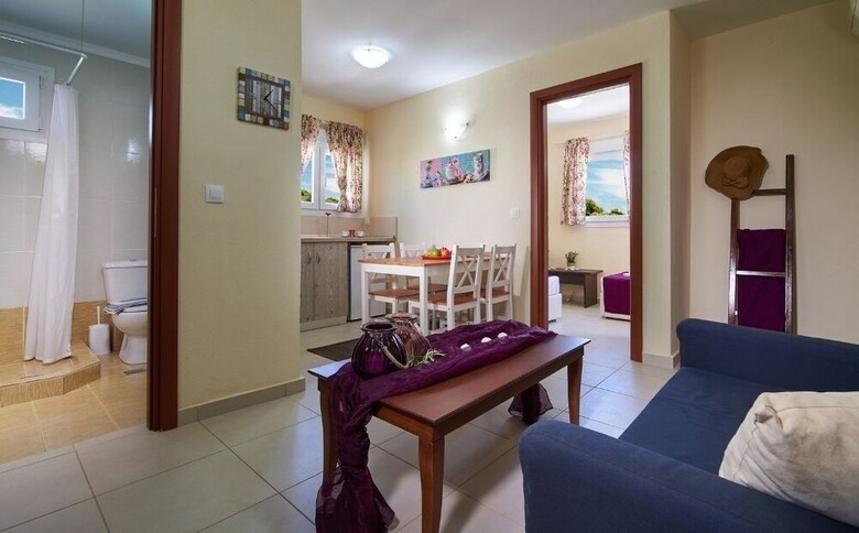 Aparthotel Caretta Resort