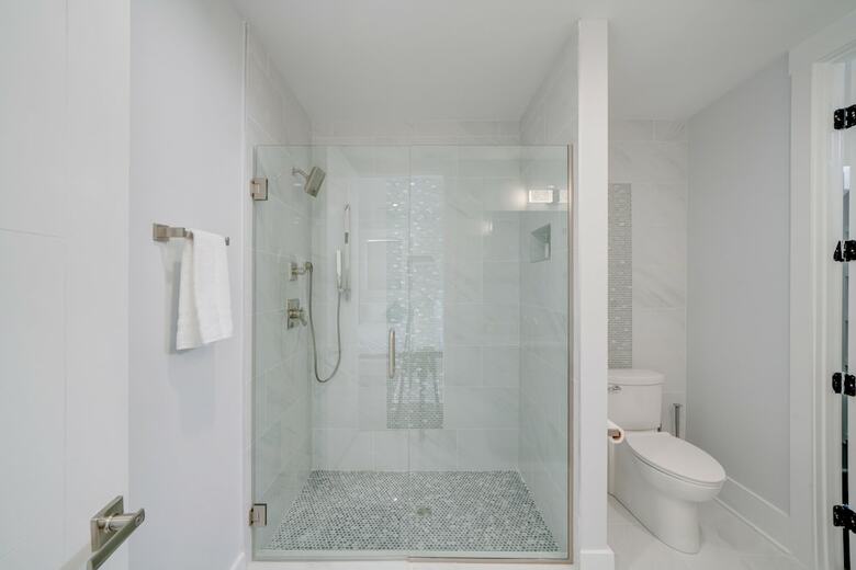 Luxury Unit On 12th South