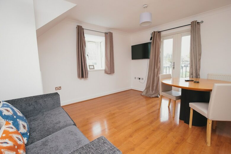 Business Park Apartments (Peymans)