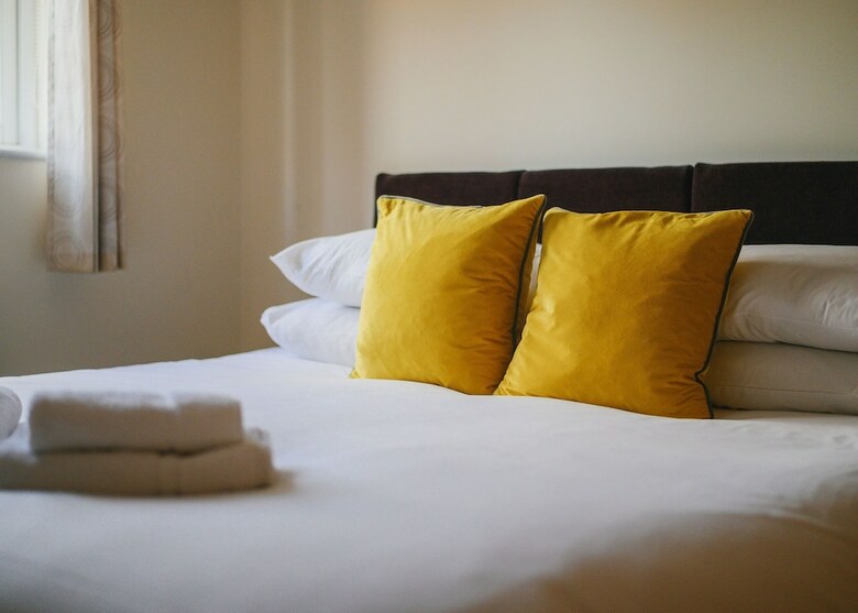 Business Park Apartments (Peymans)