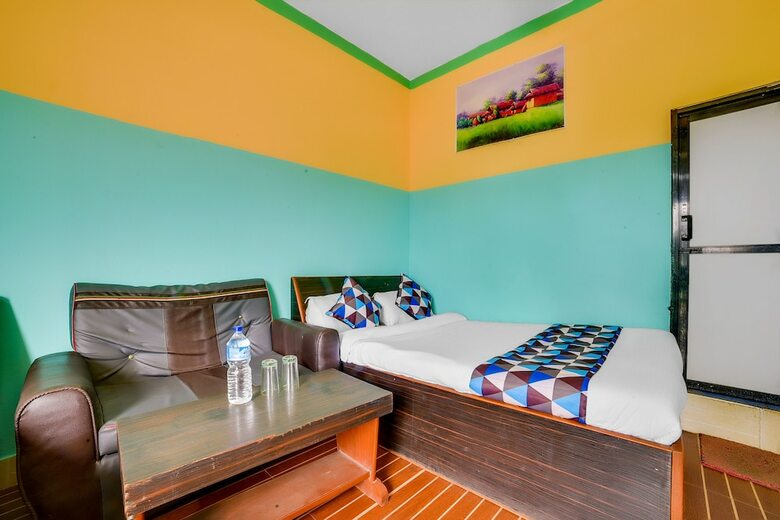 Spot On 480 Hotel Sish Mahal