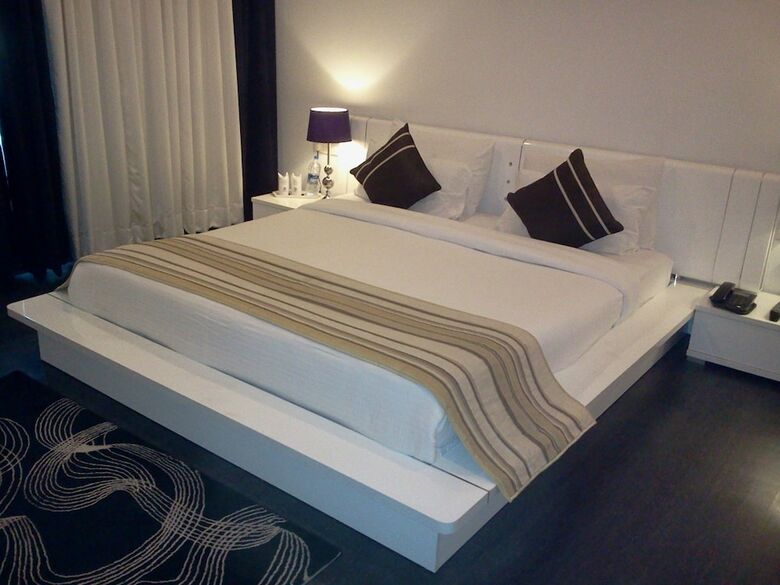 Hotel United-21 Citymark - Gurgaon