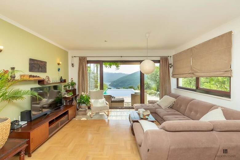 Villa Hedera Estate, House Hedera