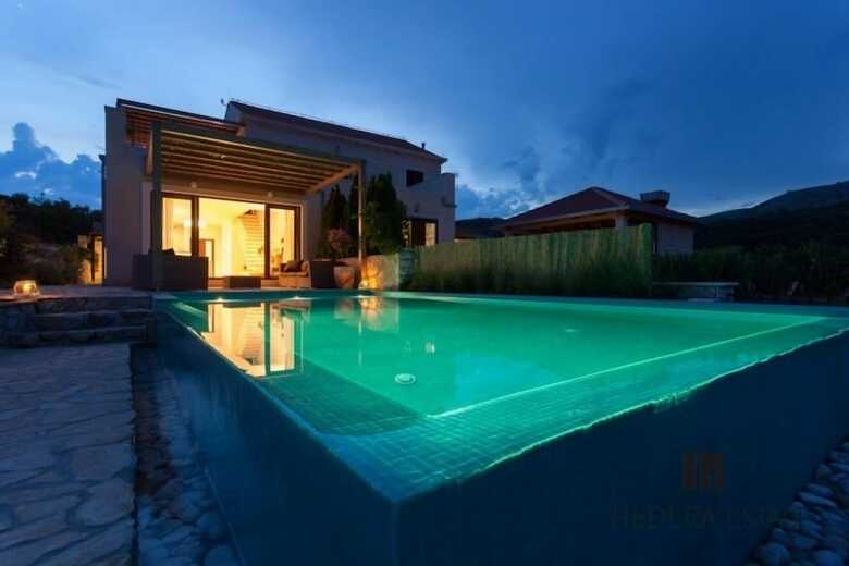 Villa Hedera Estate, House Hedera