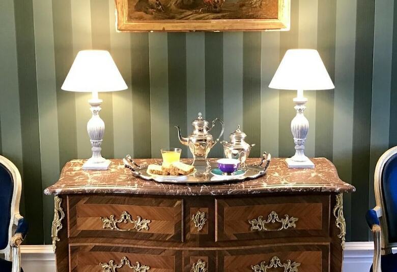 Bed & Breakfast Chateau de Cadouzan
