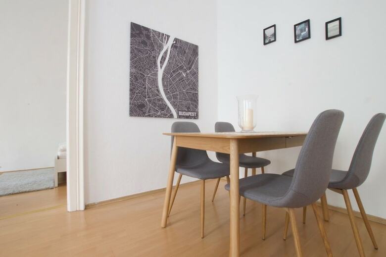 Oasis Apartments - Liberty Bridge II