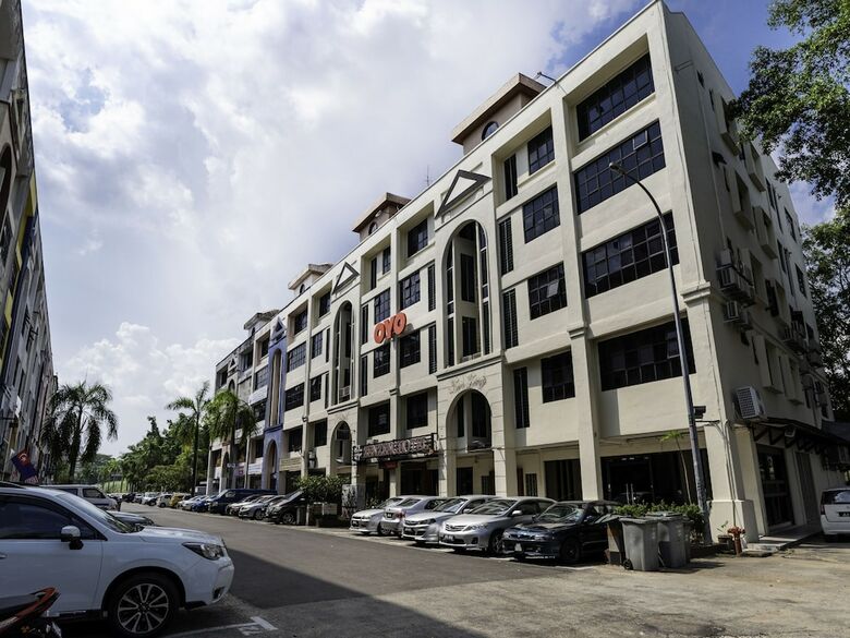 Oyo 1230 Zen Zeng Budget Hotel