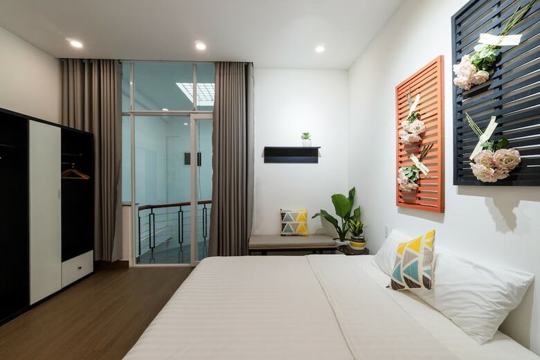 Hotel F5 Homestay