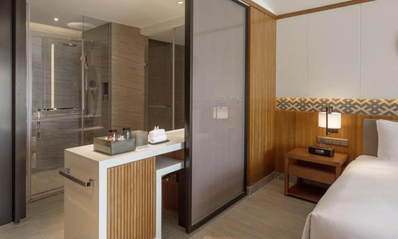 La Fountain Hotel & Resort