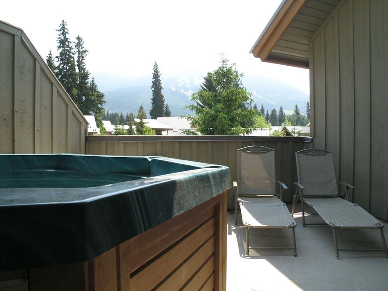 Glacier's Reach By Whistler Retreats
