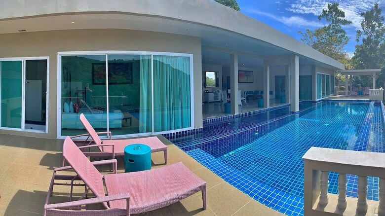 Hotel Grand Blue Kamala