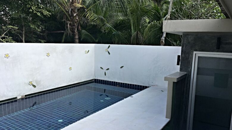 Hotel Grand Blue Kamala