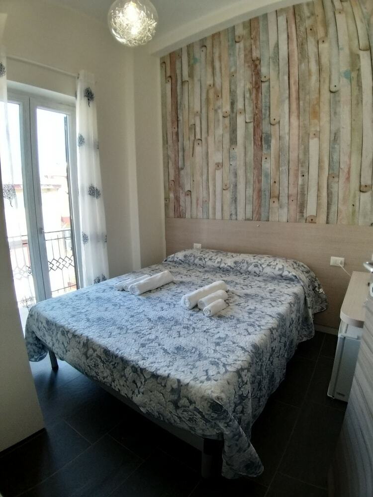 Pandora B&B