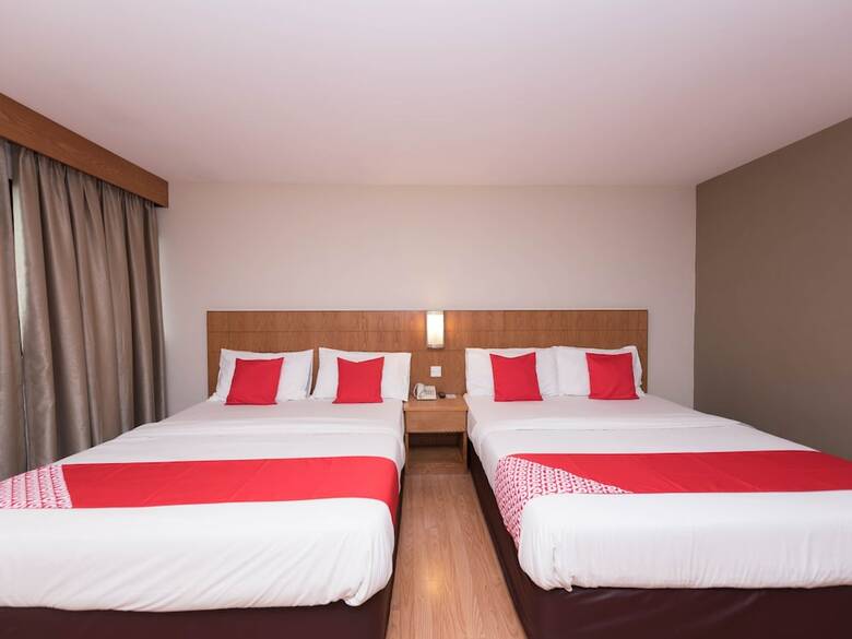 Oyo 89421 Pp Island Hotel