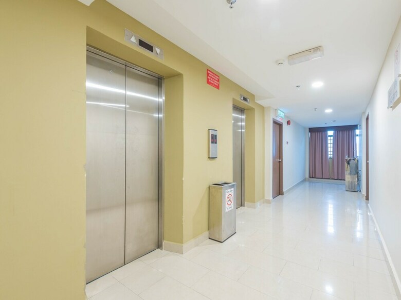 Oyo 89421 Pp Island Hotel