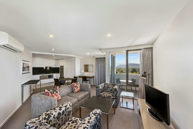 Hotel Adina Serviced Apartments Canberra Dickson