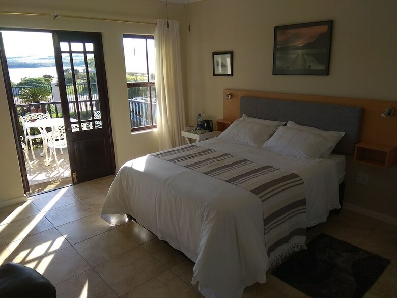 Hotel Lagoon Edge