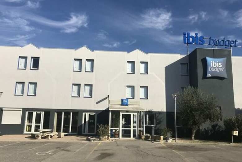 Hotel Ibis Budget Arles Sud Fourchon