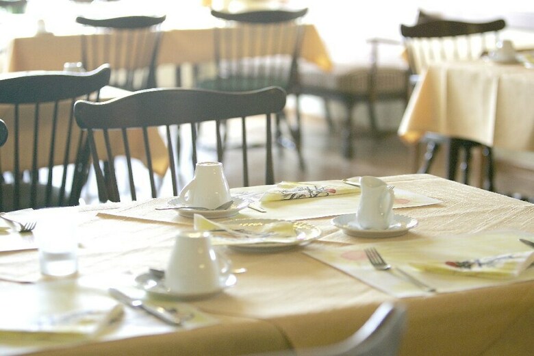 Land-gut-hotel Rasthaus Schackendorf