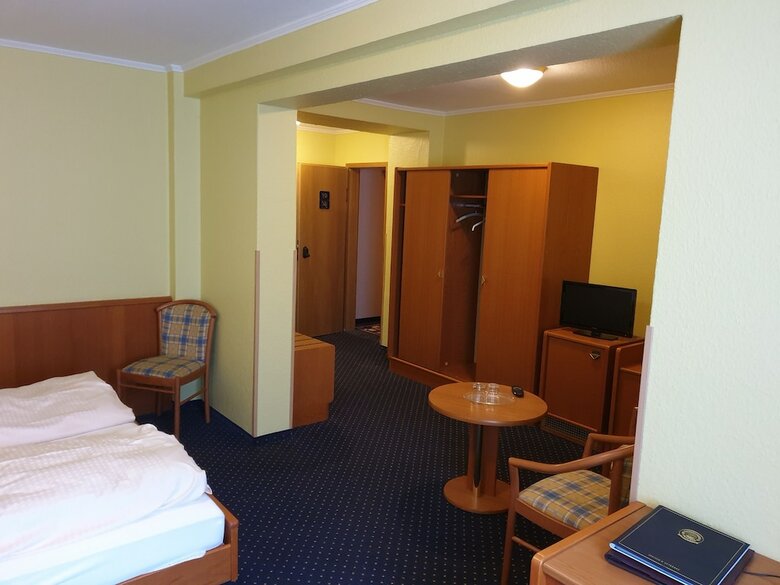 Land-gut-hotel Rasthaus Schackendorf