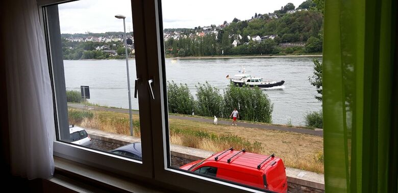 Apartamentos Ferienhaus Rheinblick