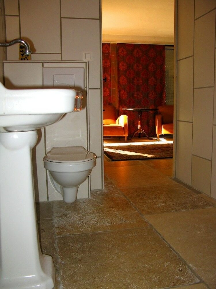 Hotel The Rhone Retreat