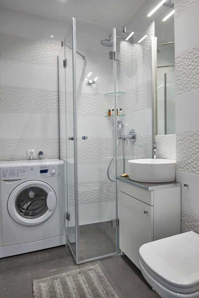 Grzybowska 2 - Bedroom Apartment