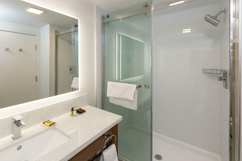Hotel Executive Residency By Best Western Calgary City View North