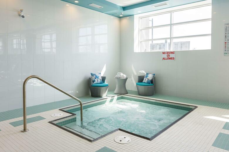 Hotel Executive Residency By Best Western Calgary City View North