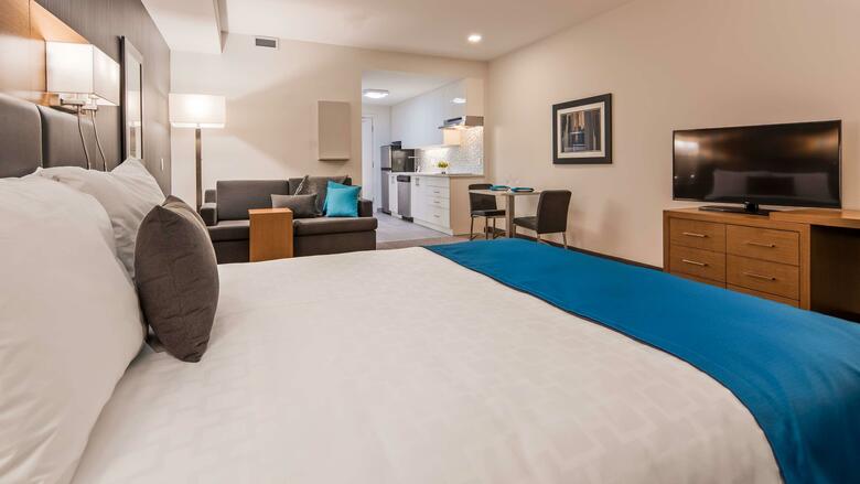 Hotel Executive Residency By Best Western Calgary City View North