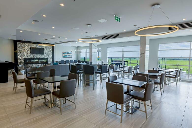 Hotel Executive Residency By Best Western Calgary City View North