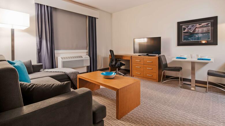 Hotel Executive Residency By Best Western Calgary City View North