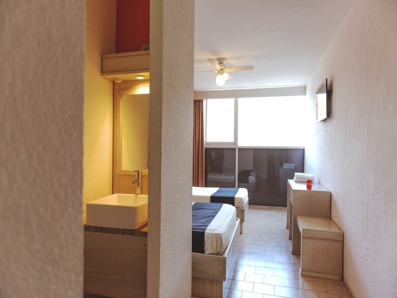 Oyo Hotel Italia