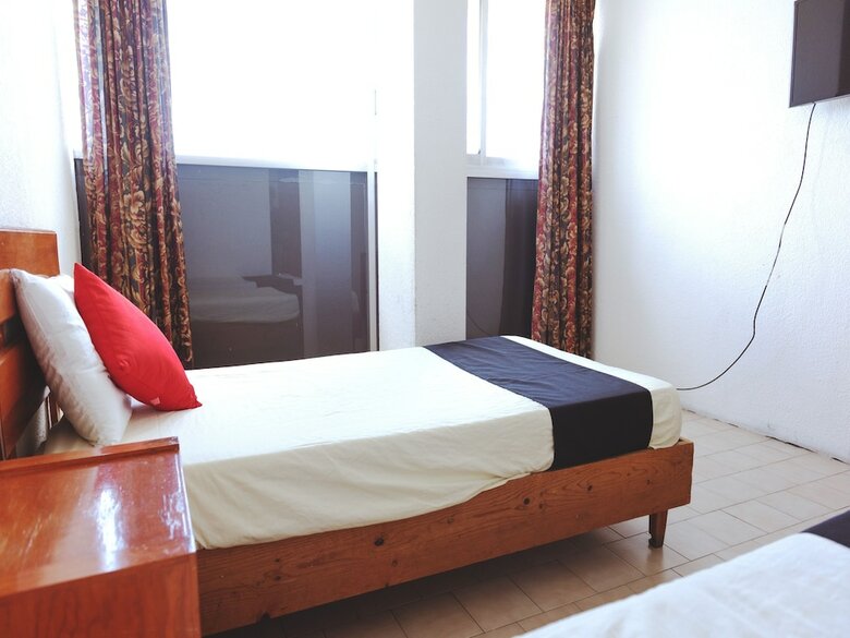 Oyo Hotel Italia