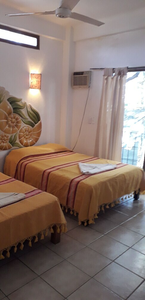 Aparthotel Casa Ana Ruth Hotel Y Suites