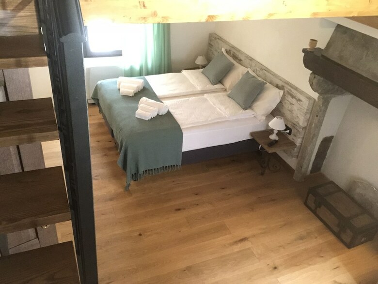 Hotel Nicomat Rooms